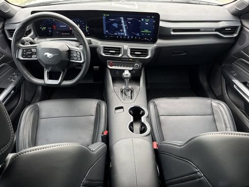 Used 2025 Ford Mustang GT Premium RWD image 24