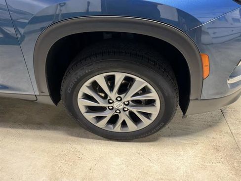 Certified 2025 Buick Enclave Preferred AWD/4WD image 6