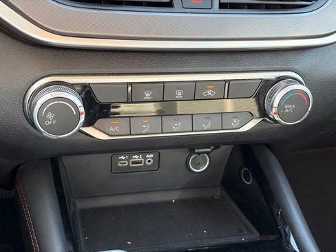 Used 2025 Nissan Altima 2.5 SR image 25