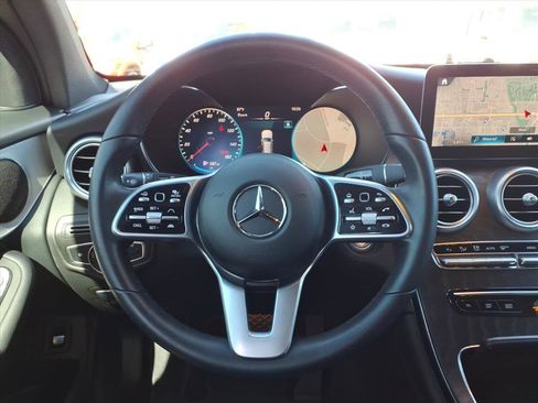 Used 2022 Mercedes-Benz GLC 300 image 19