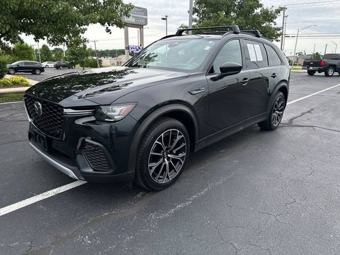 Certified 2025 MAZDA CX-70 Plug-In Hybrid w/ Premium Plus AWD/4WD image 8
