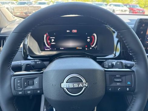 New 2026 Nissan Pathfinder SL w/ SL Premium Package AWD/4WD image 19