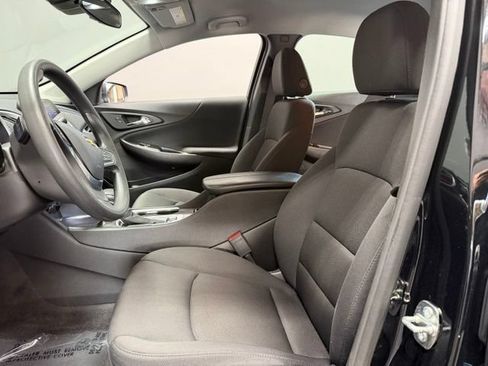 Used 2023 Chevrolet Malibu LT FWD image 16
