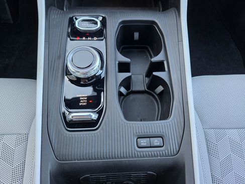 New 2026 Jeep Cherokee Overland w/ Trailer Tow Group image 12