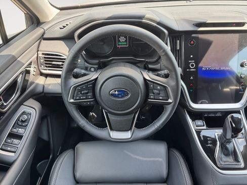 Used 2025 Subaru Outback Touring w/ Popular Package #2 AWD/4WD image 12