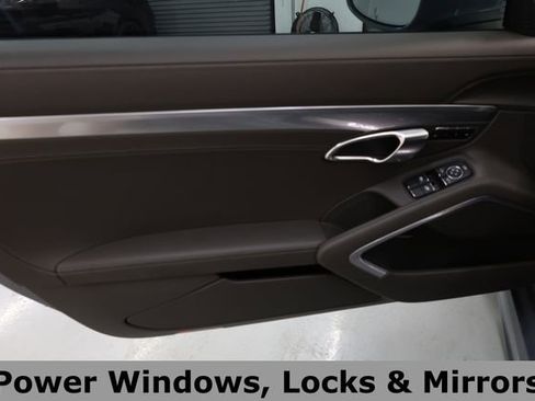Used 2024 Porsche 718 Boxster S RWD image 49