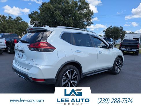 Used 2020 Nissan Rogue SL w/ Premium Package FWD image 3