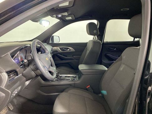 Used 2023 Chevrolet Traverse LT AWD/4WD image 25