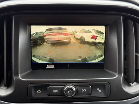 Used 2022 Chevrolet Colorado W/T image 24