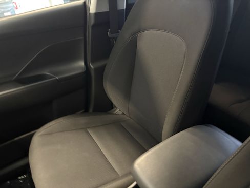 Used 2025 Hyundai Kona SEL image 18