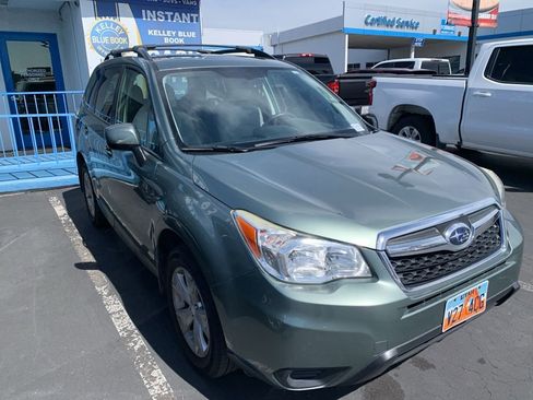 Used 2016 Subaru Forester 2.5i Premium w/ All-Weather Package image 4