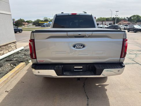 Used 2025 Ford F150 Lariat w/ Equipment Group 501A Mid AWD/4WD image 6