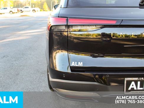 Used 2026 INFINITI QX60 Autograph w/ Dark Cargo Package image 11