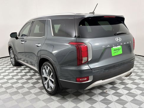 Used 2020 Hyundai Palisade SEL w/ Convenience Package FWD image 3