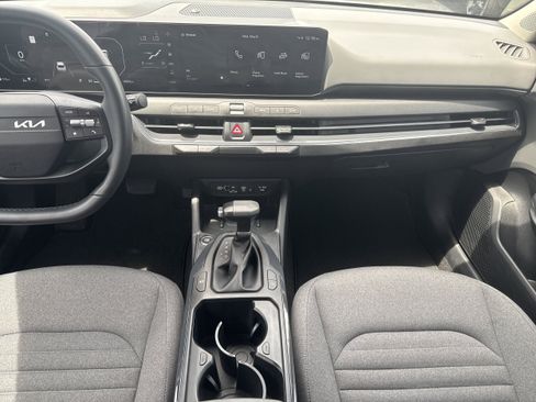 Used 2025 Kia K4 EX FWD image 13