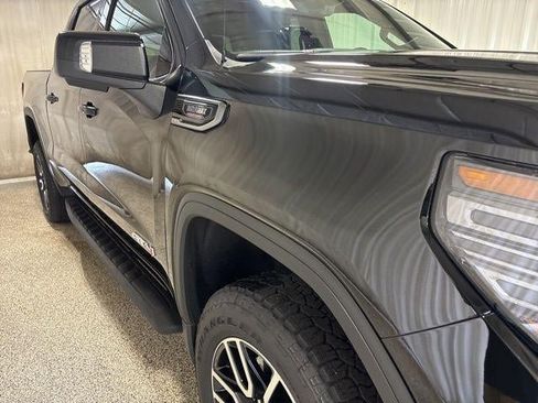 Used 2026 GMC Sierra 1500 AT4 w/ AT4 Premium Package AWD/4WD image 9