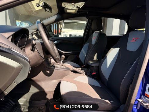 Used 2015 Ford Focus ST image 25