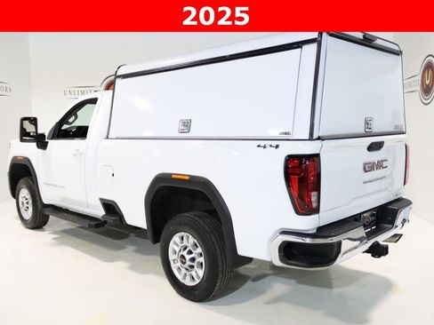 Used 2025 GMC Sierra 2500 SLE w/ SLE Convenience Package image 3