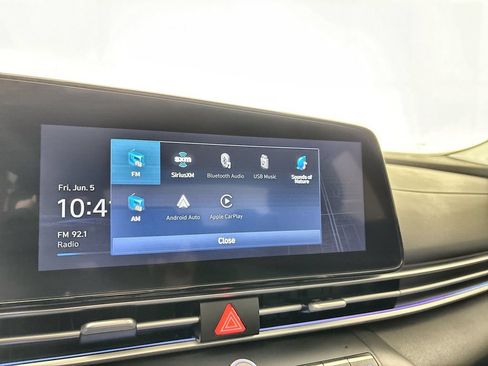 Certified 2025 Hyundai Elantra SEL FWD image 12