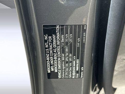 Certified 2023 Mercedes-Benz EQS 580 4MATIC SUV image 22