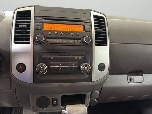 Used 2016 Nissan Frontier S RWD image 16