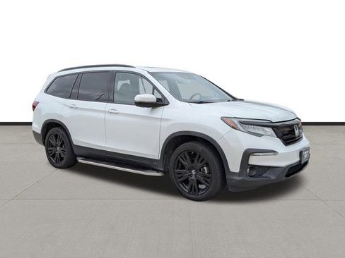 Used 2021 Honda Pilot Black Edition image 3
