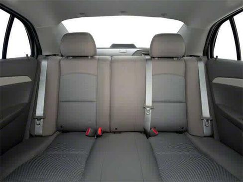 Used 2010 Chevrolet Malibu LTZ w/ HFV6 Engine Package image 10