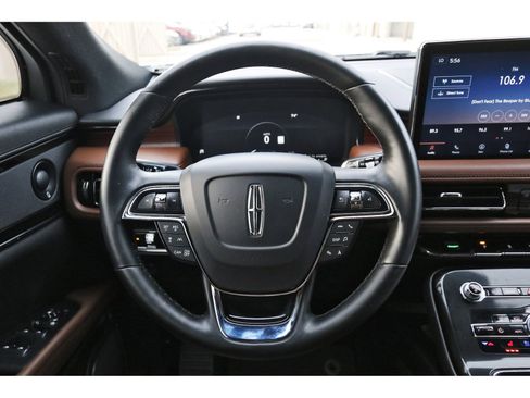 Used 2022 Lincoln Nautilus Reserve w/ Equipment Group 201A FWD image 15