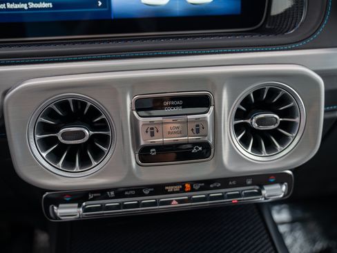 Used 2025 Mercedes-Benz G 580 w/ EQ Technology image 20