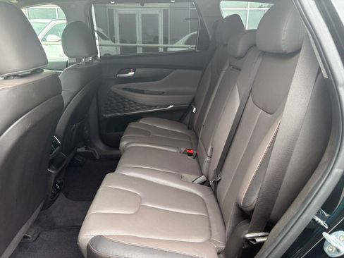 Used 2019 Hyundai Santa Fe FWD image 17