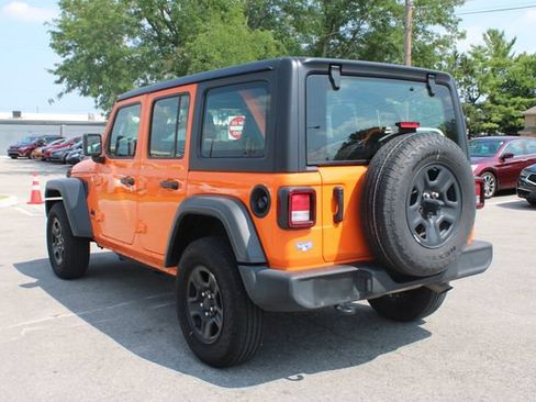 Used 2025 Jeep Wrangler Unlimited Sport AWD/4WD image 35