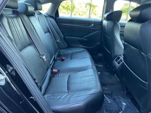Used 2018 Honda Accord EX-L image 18