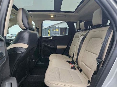 Certified 2020 Ford Escape SEL image 10