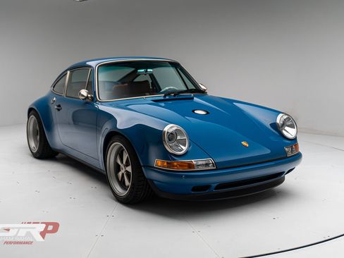 Used 1990 Porsche 911 Carrera image 1