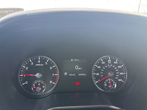 Used 2021 Kia Telluride LX image 9