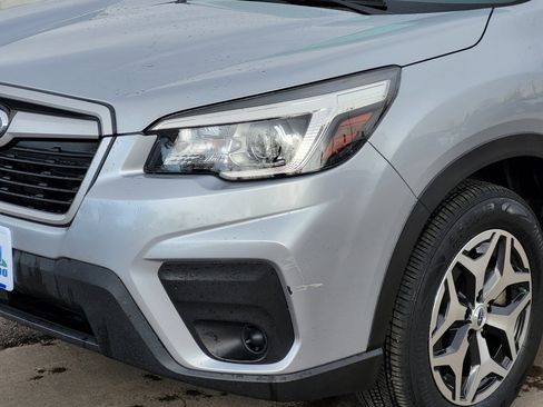 Used 2019 Subaru Forester Premium image 8