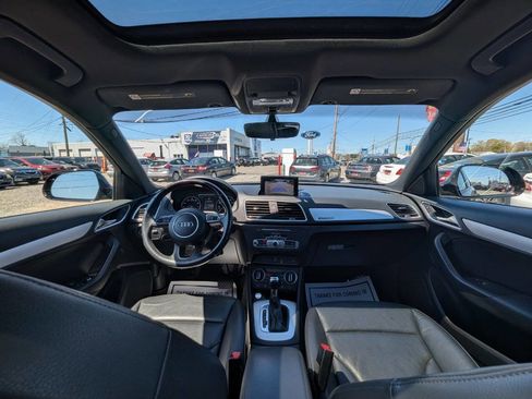 Used 2017 Audi Q3 2.0T Premium image 21