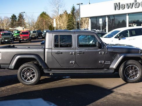 Used 2023 Jeep Gladiator Overland w/ Popular Equipment Package AWD/4WD image 7