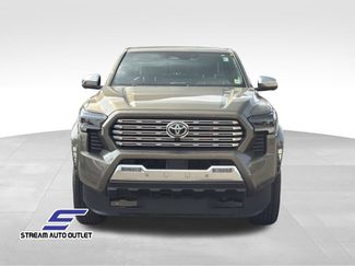 Used 2024 Toyota Tacoma Limited AWD/4WD video 2