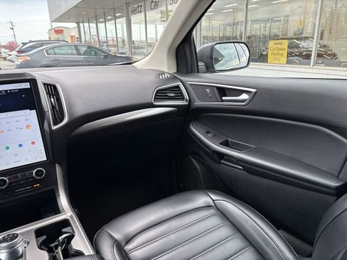 Used 2024 Ford Edge SEL image 35