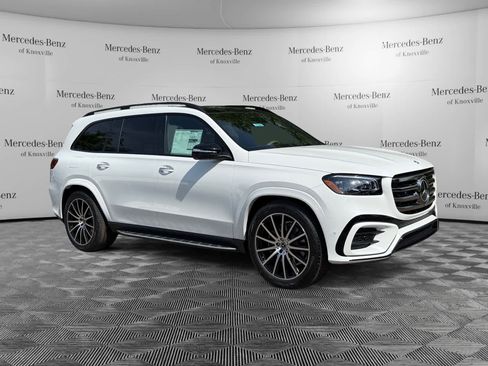 New 2025 Mercedes-Benz GLS 580 4MATIC image 7