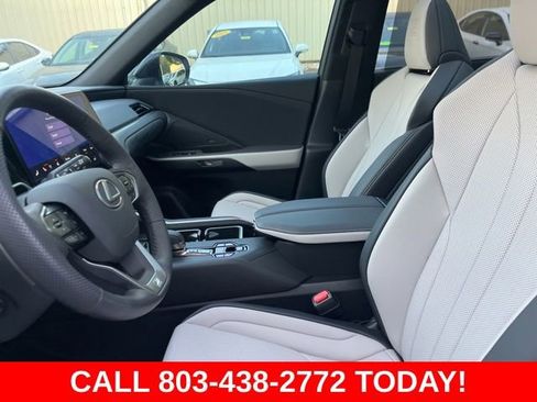 Used 2025 Lexus TX 350 AWD w/ Technology Package image 9