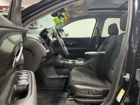 Certified 2022 GMC Terrain SLE w/ Driver Convenience Package image 13