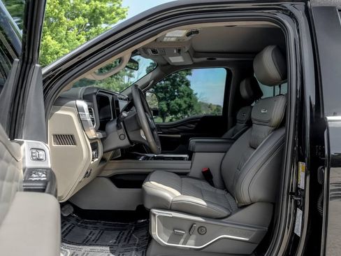 Used 2026 Ford F450 Platinum w/ Platinum Plus Package AWD/4WD image 15