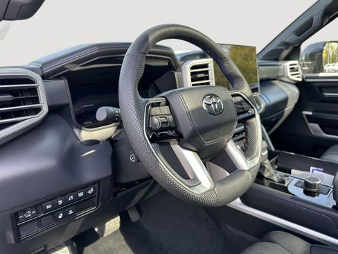 Used 2024 Toyota Tundra Platinum image 11