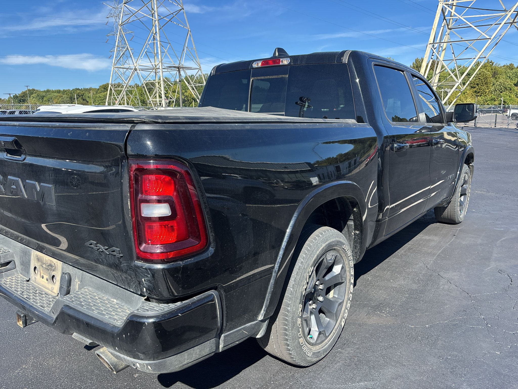 Used 2025 RAM 1500 Big Horn AWD/4WD image 7