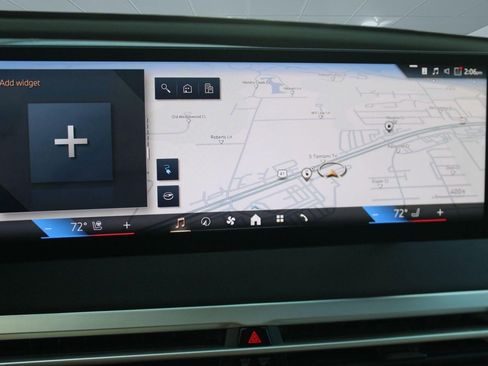 Used 2024 BMW iX xDrive50 image 24