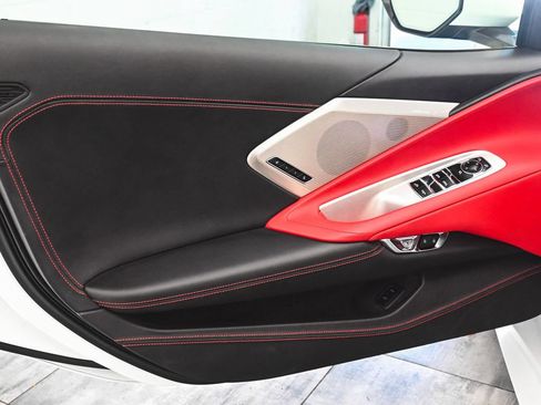 Used 2024 Chevrolet Corvette Stingray Premium Conv w/ 3LT RWD image 12