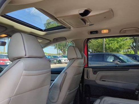 Used 2022 Honda Odyssey Elite image 21
