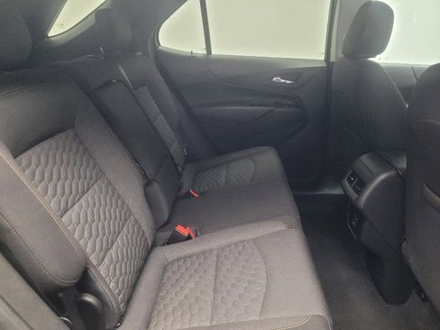 Used 2019 Chevrolet Equinox LT FWD image 19